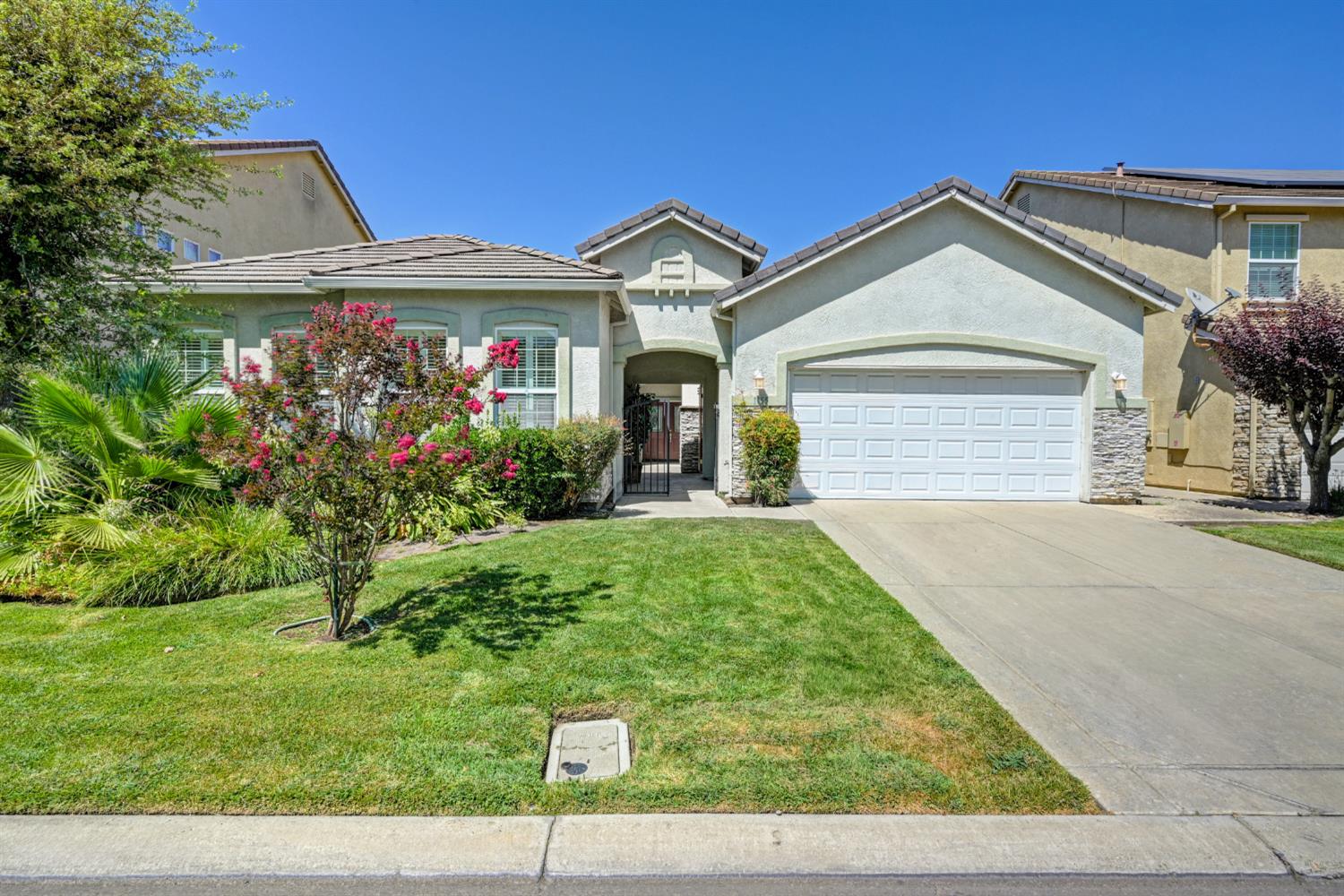 1155 Windjammer Dr — photo