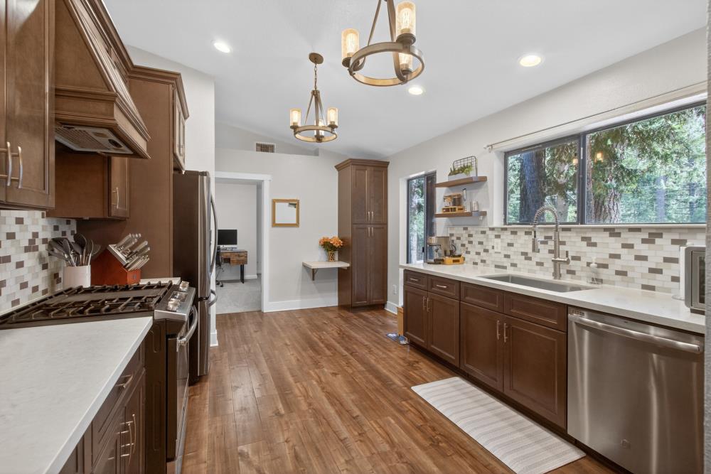 5621 Daisy Circle, Pollock Pines, CA 95726 — photo 3