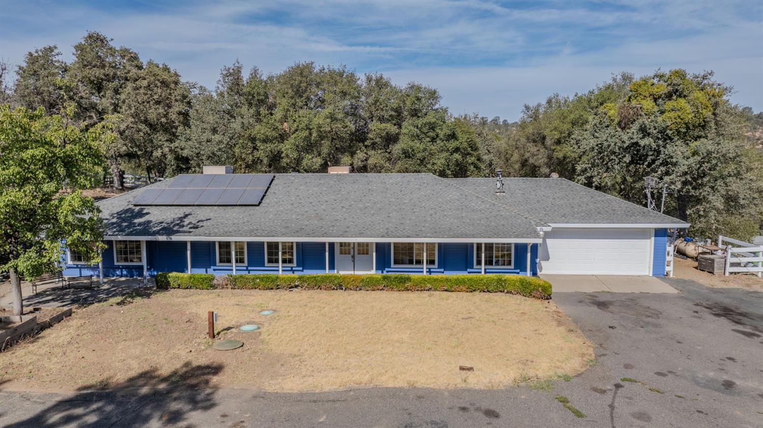 4002 Farris Drive — photo