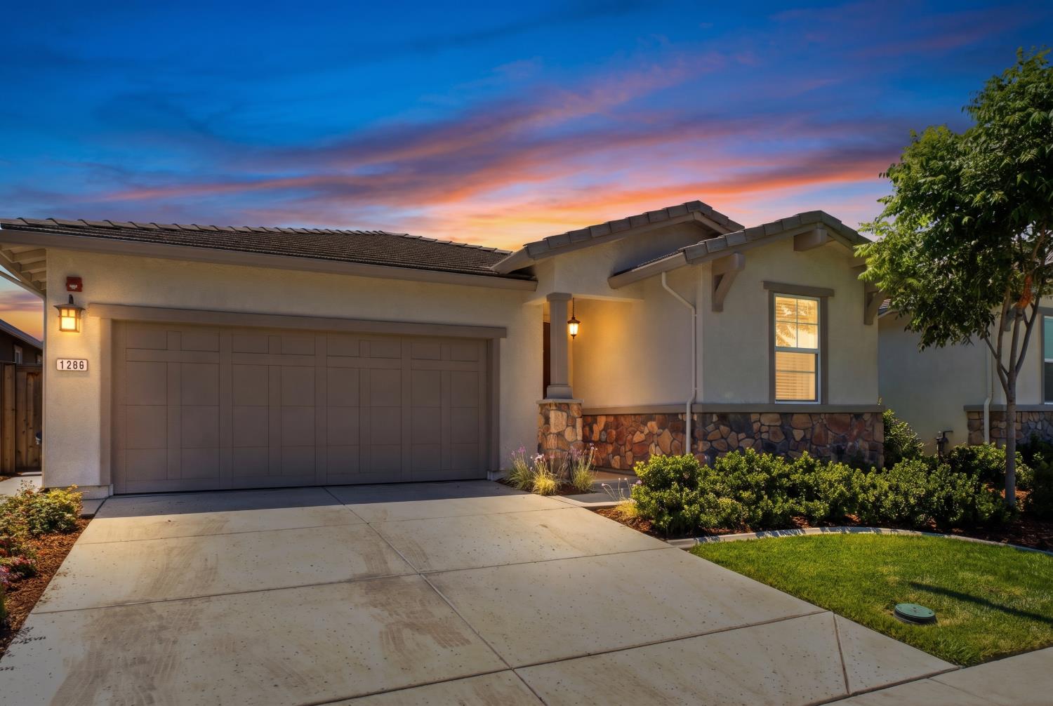 1399 Carson River Loop, Lincoln, CA 95648 — photo 2