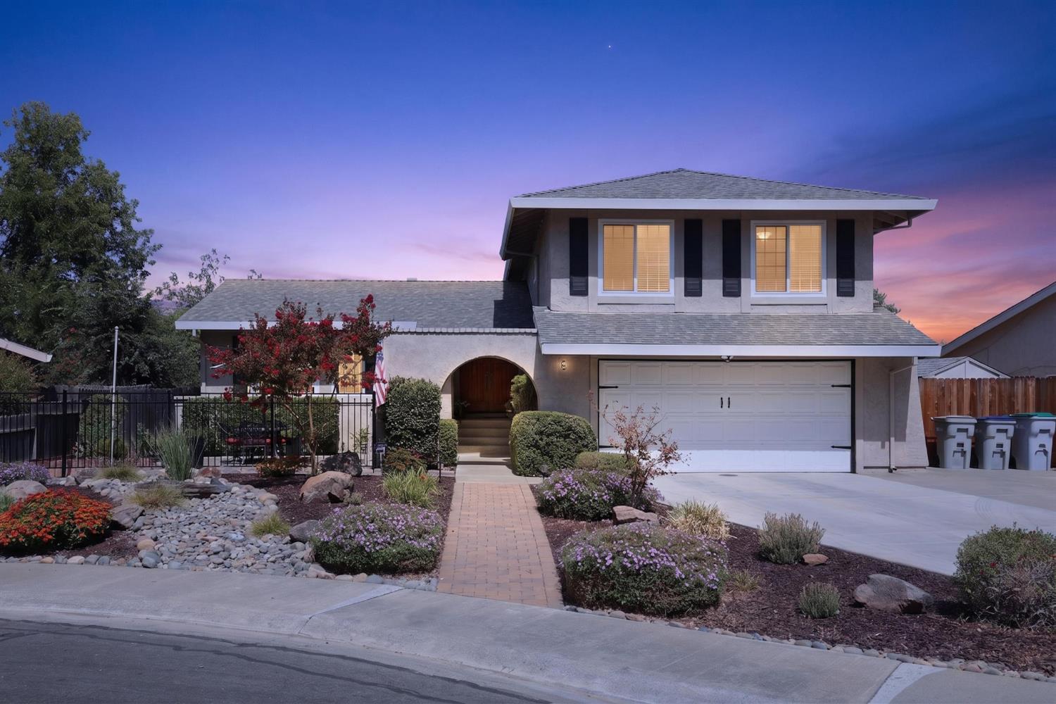 6 Kent Court — photo