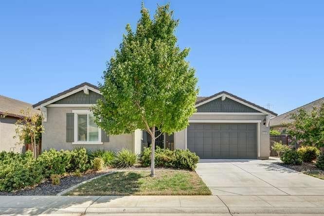 9268 Legendary Court — photo