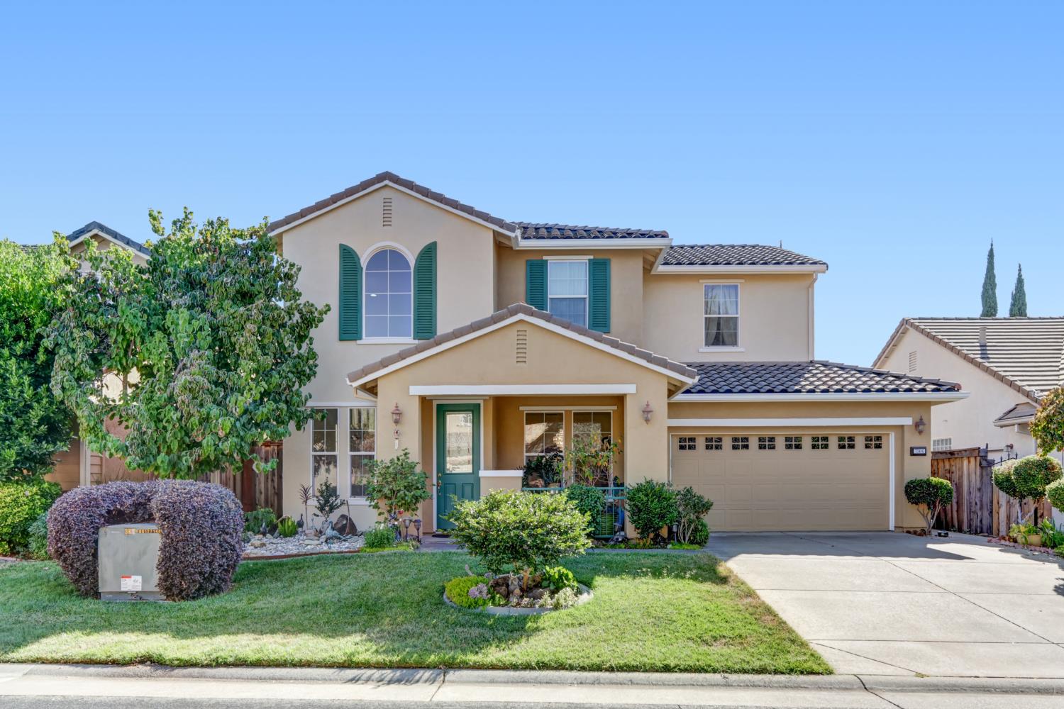 7504 Linksman Court — photo
