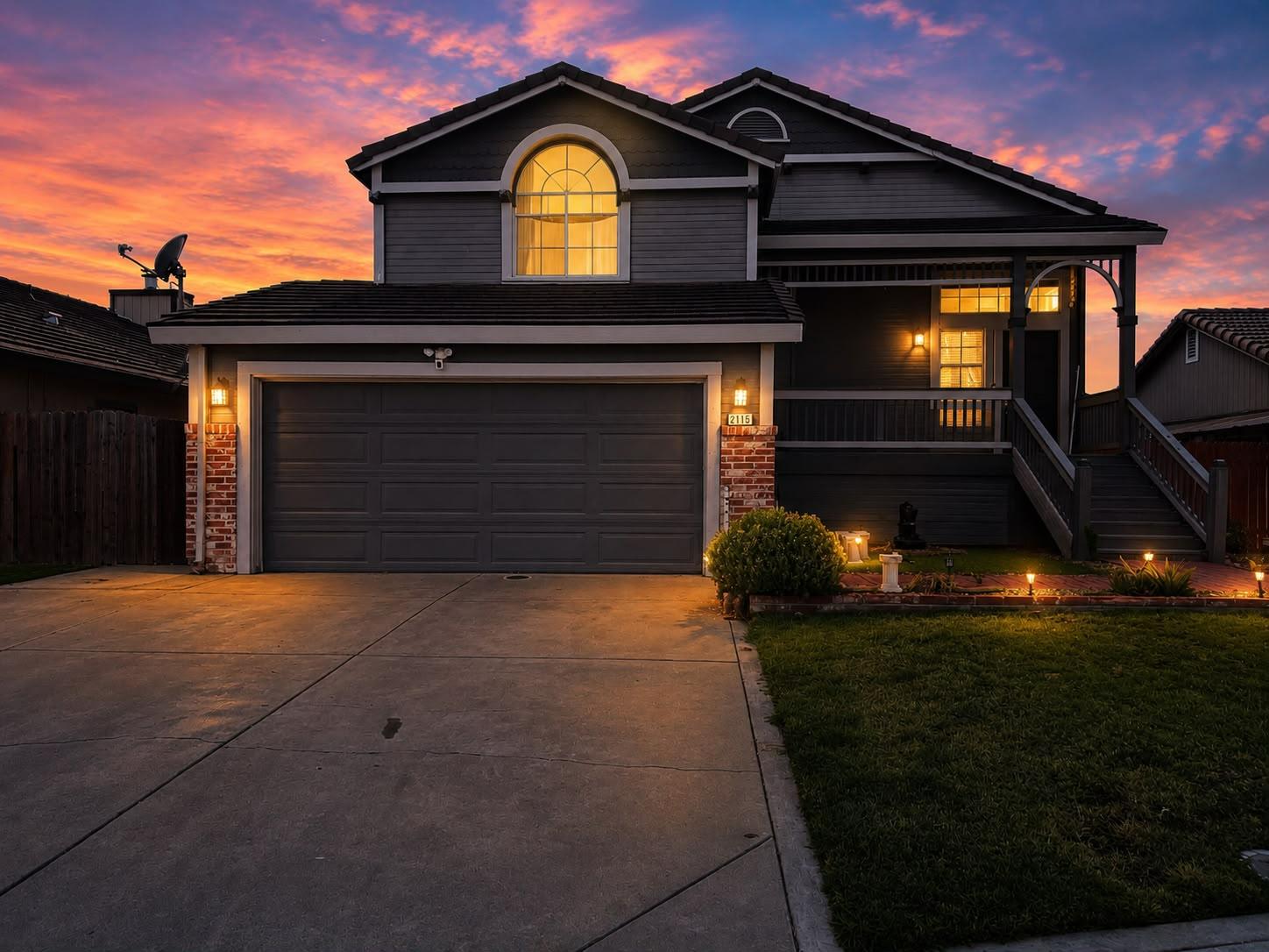 2115 Jayhawk Drive — photo