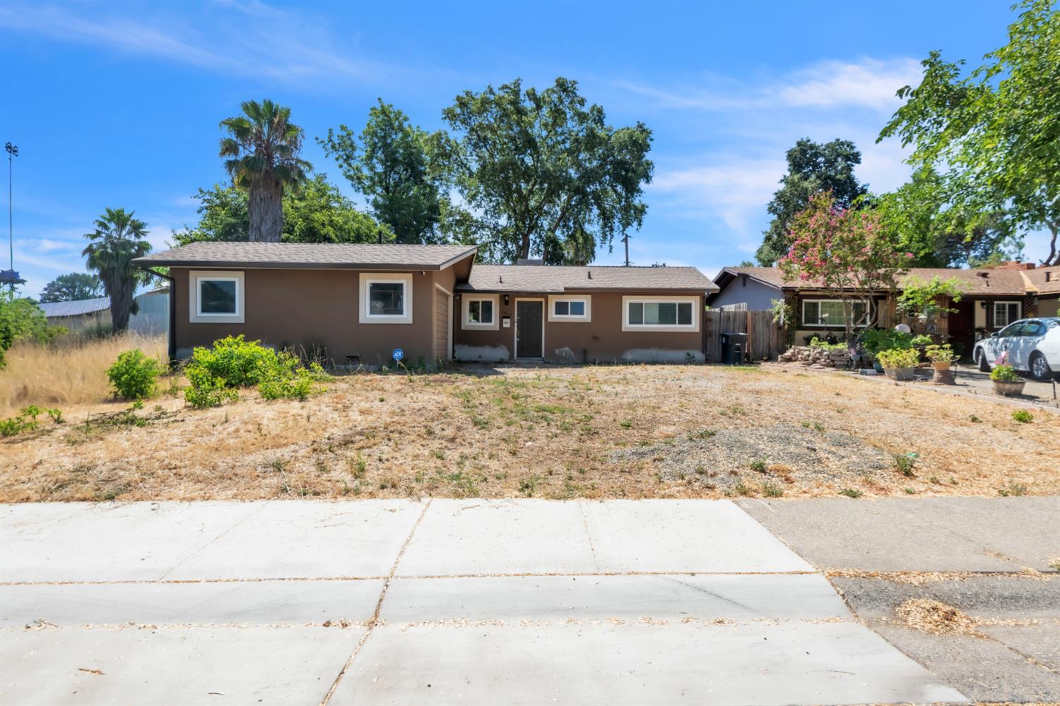 8248 Lichen Drive — photo