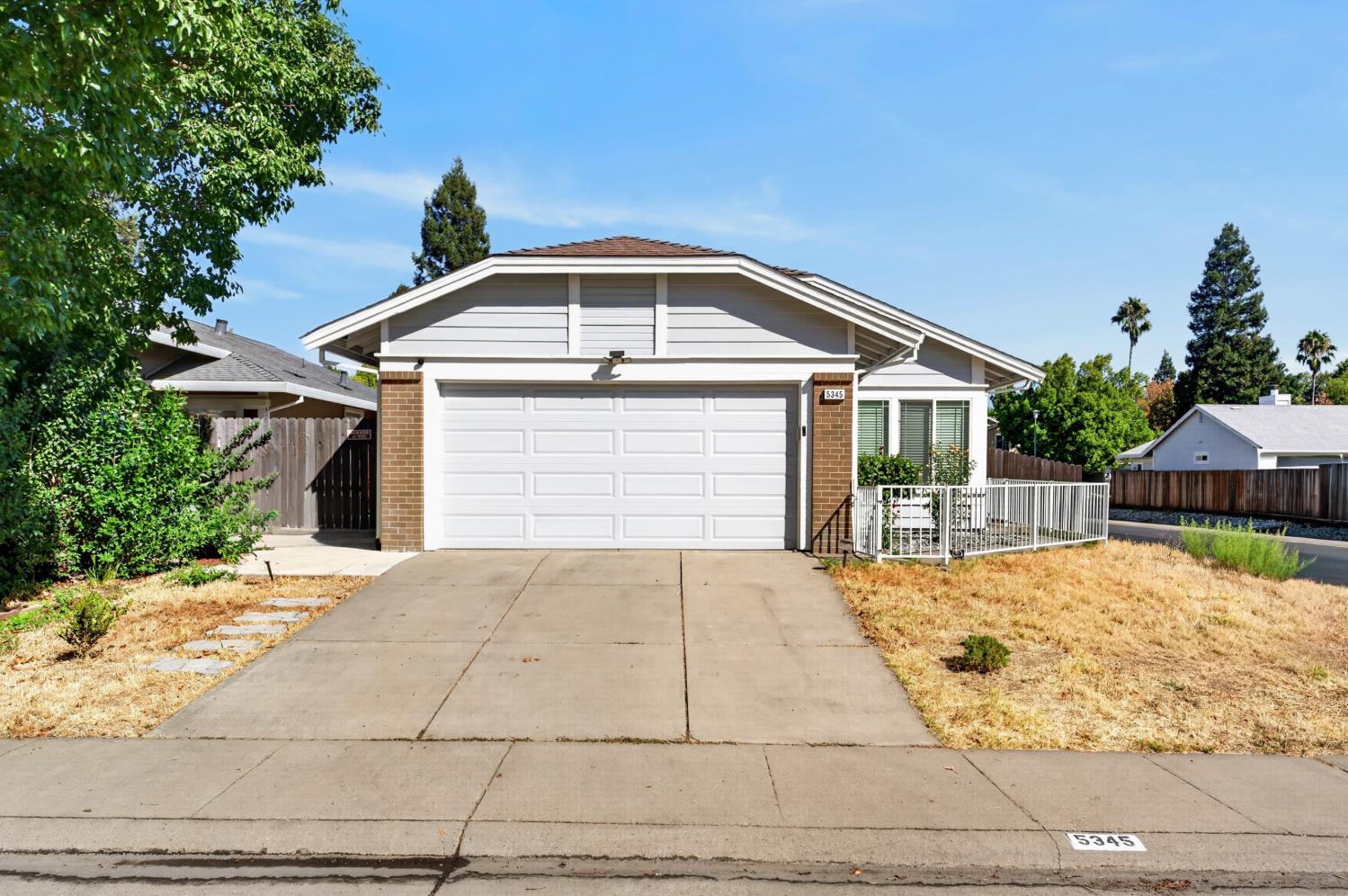 5345 Jade Creek Way — photo