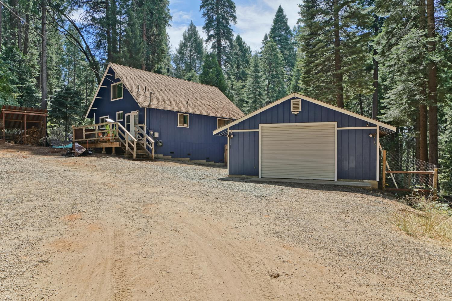 2280 Dogwood Lane — photo