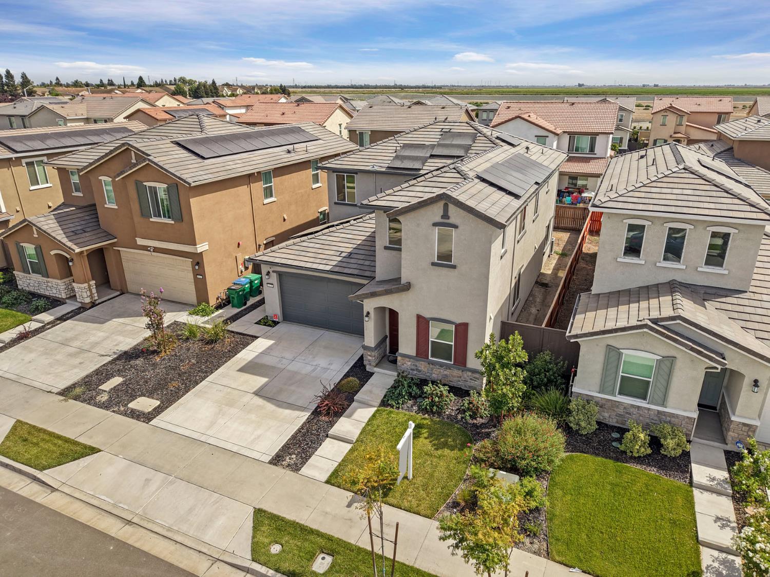 6638 Guadalupe Lane — photo