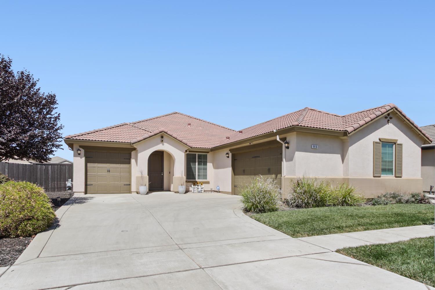 1816 Knights Ferry Drive — photo