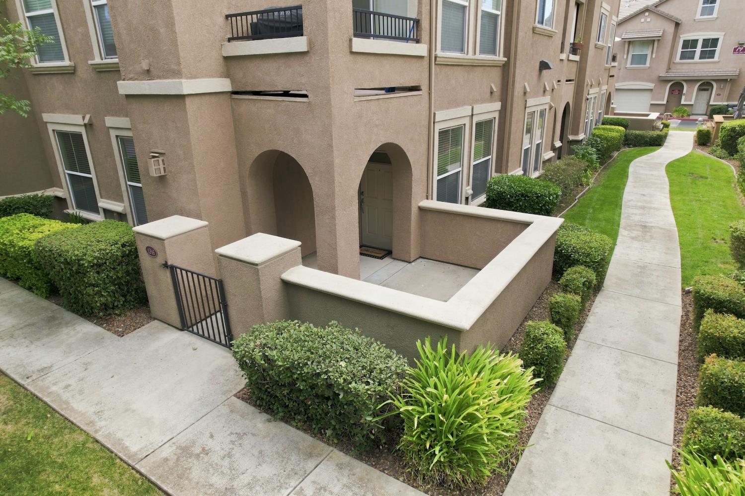 5350 Dunlay Dr #1316 — photo