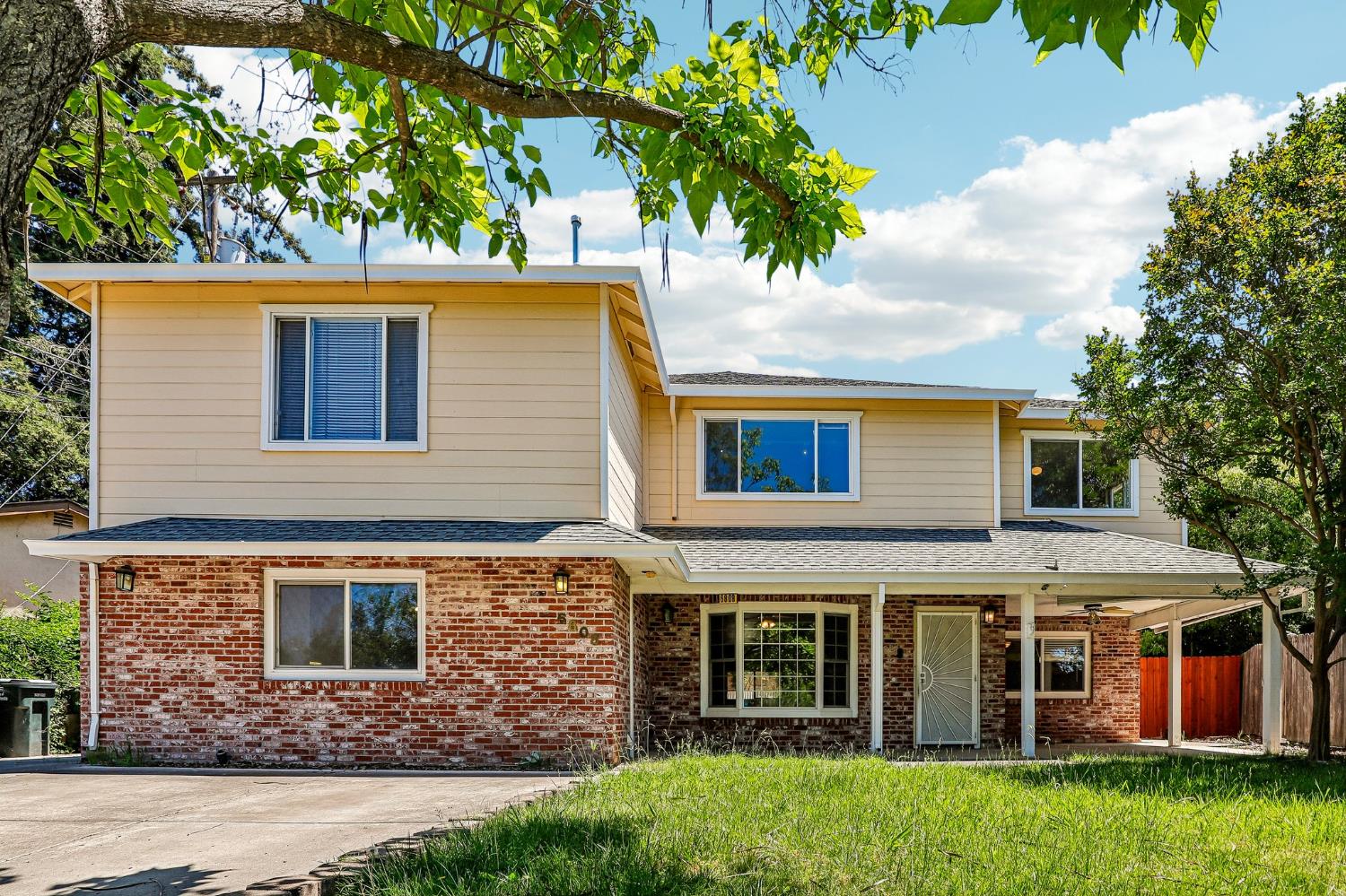6808 Kermit Lane — photo