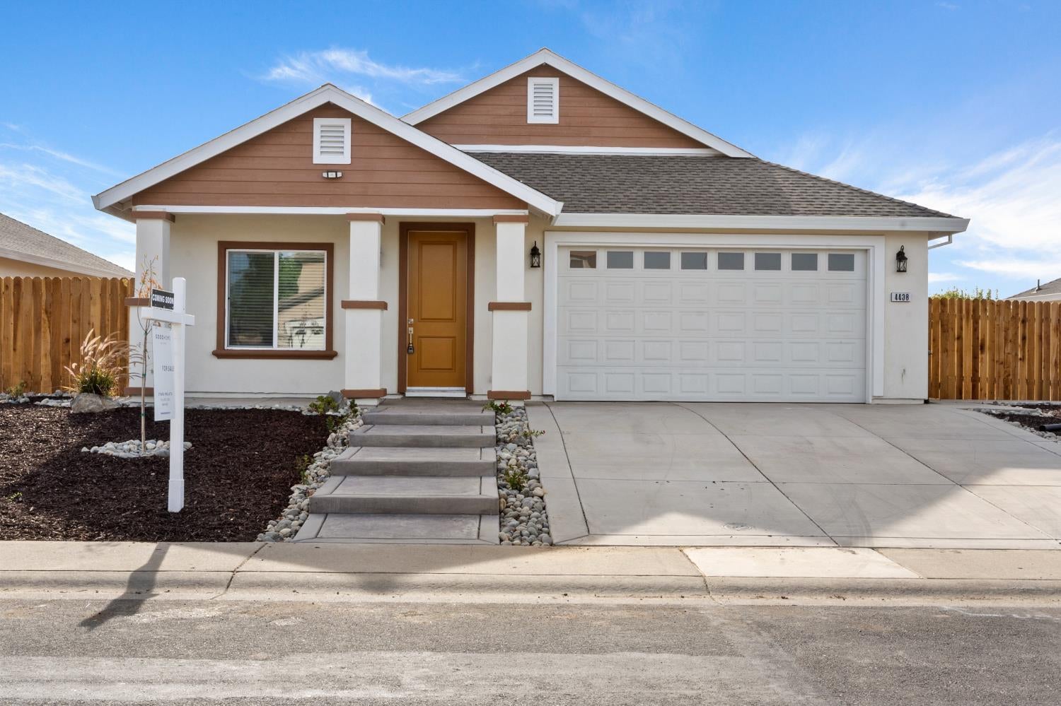 4438 Sundari Avenue — photo