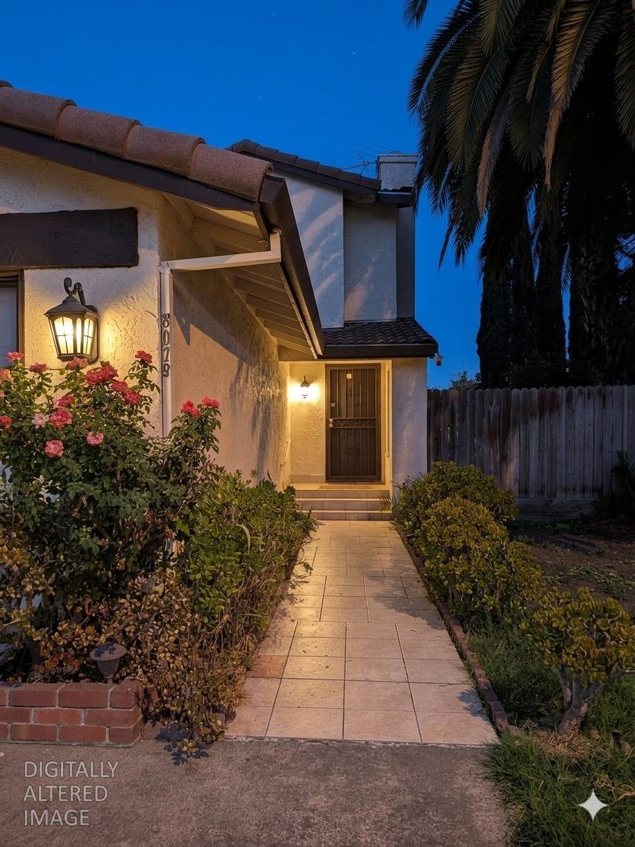 8075 Calle Royale Way — photo