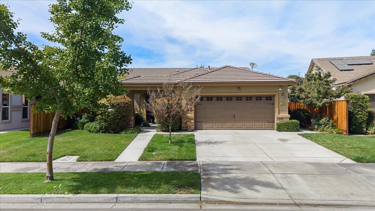 1738 Adams Creek Way — photo
