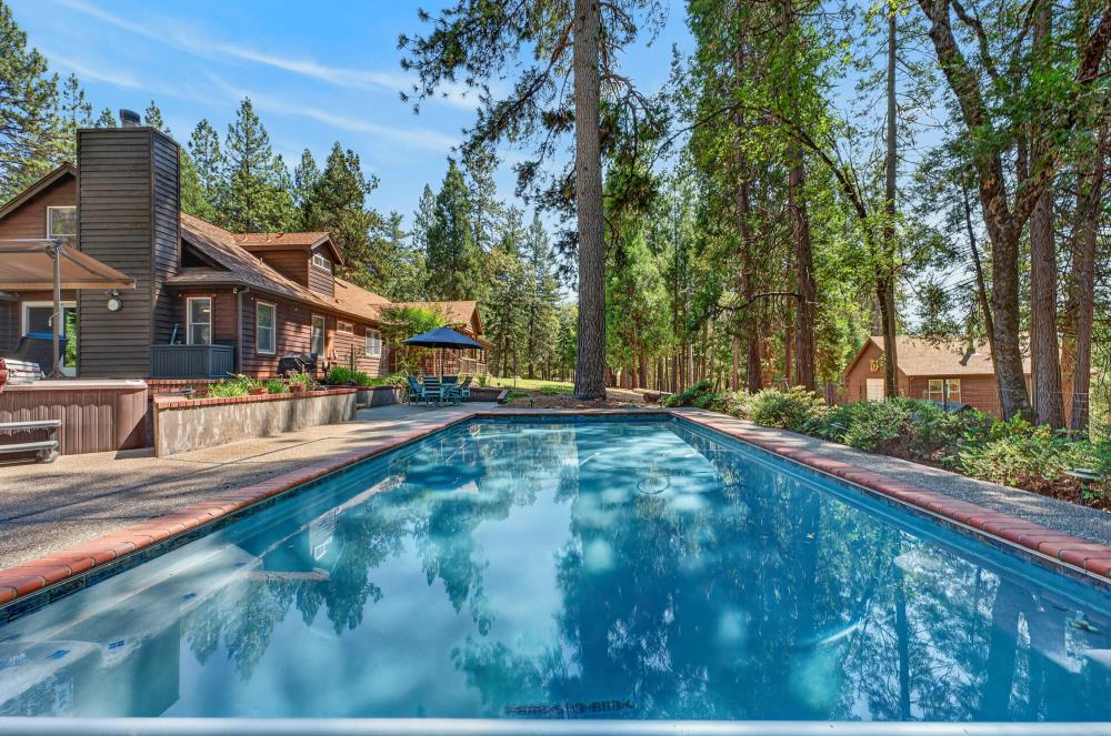 5311 Bear Creek — photo