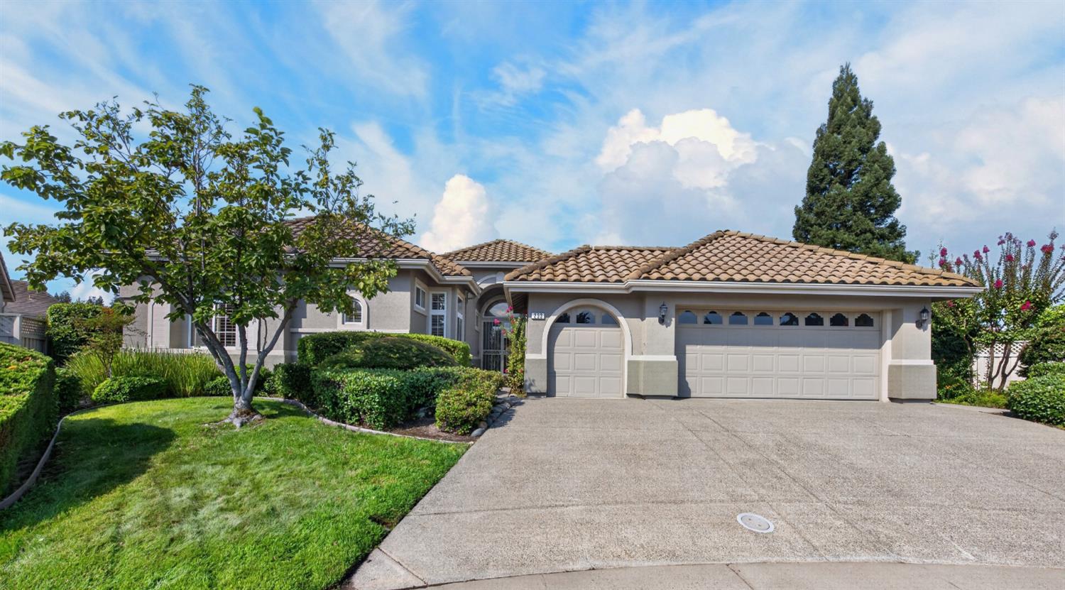 233 Grace Glen Court — photo