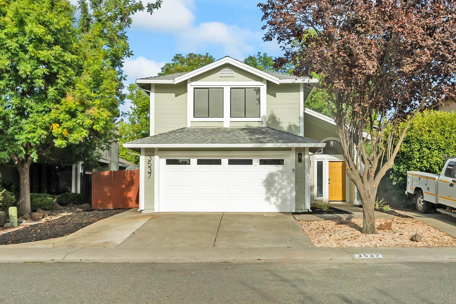 3537 Pinehill Way — photo