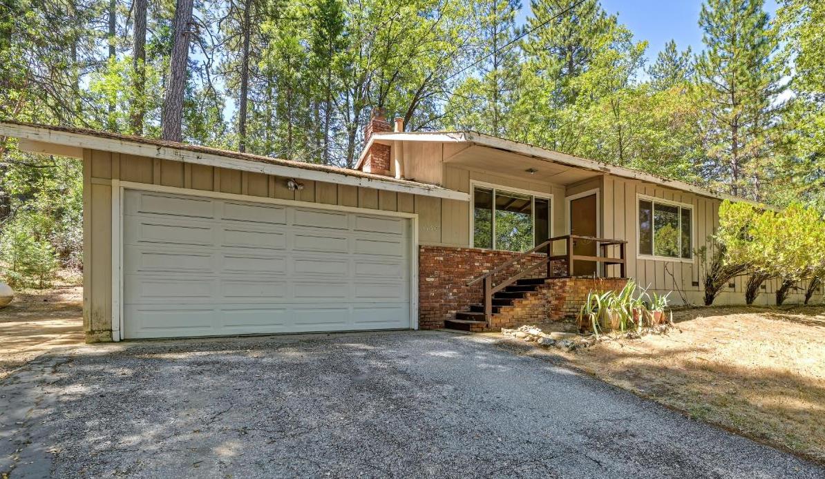 1160 Madrone Lane — photo