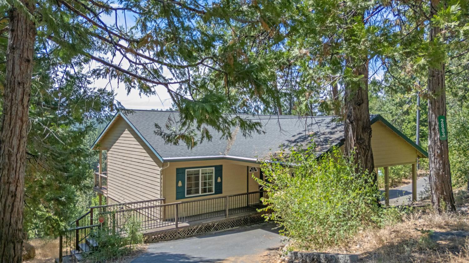 2803 Fairway Drive — photo