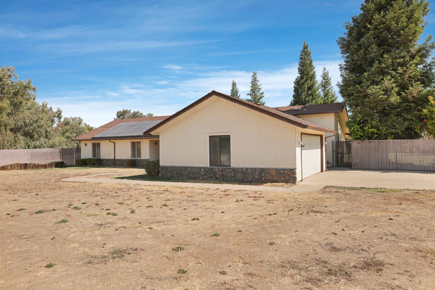 21267 E Copperopolis Road, Linden, CA 95236 — photo 2