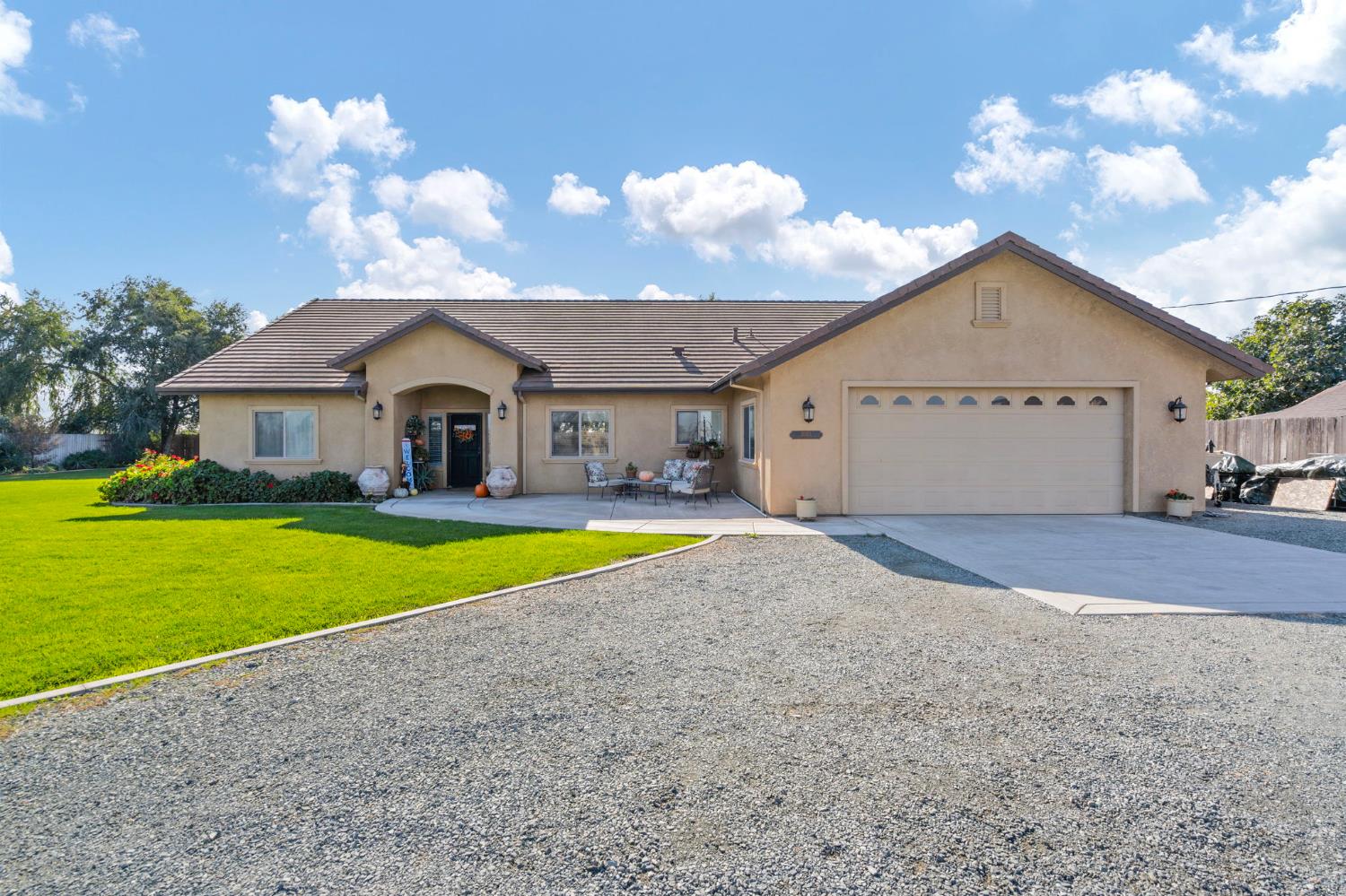 12373 N Lower Sacramento Road — photo