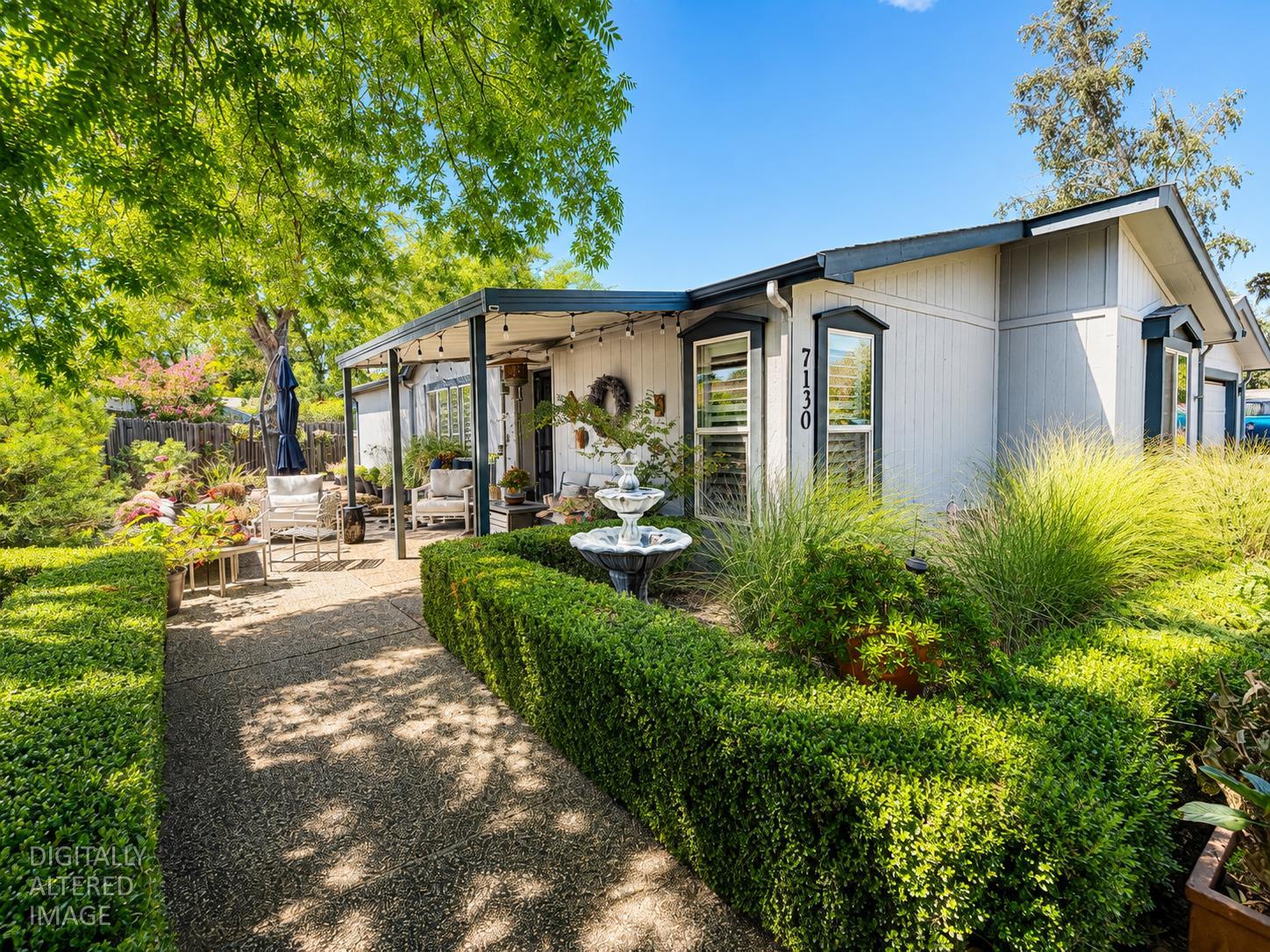7130 Daisy Lane — photo