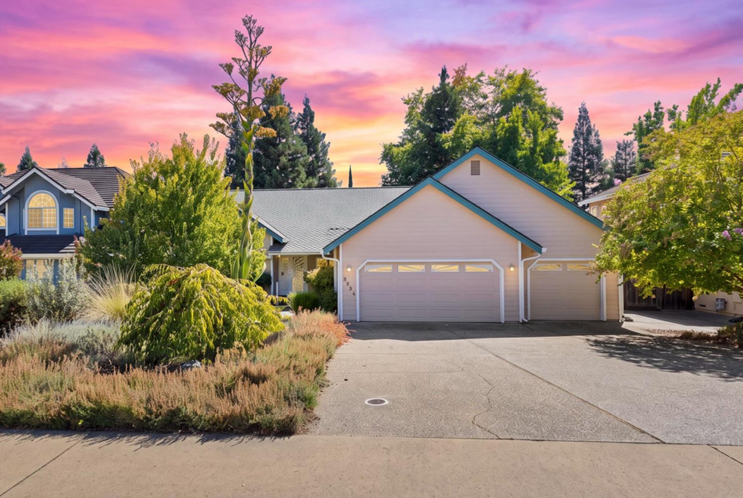8522 Kenneth Ridge Ct — photo