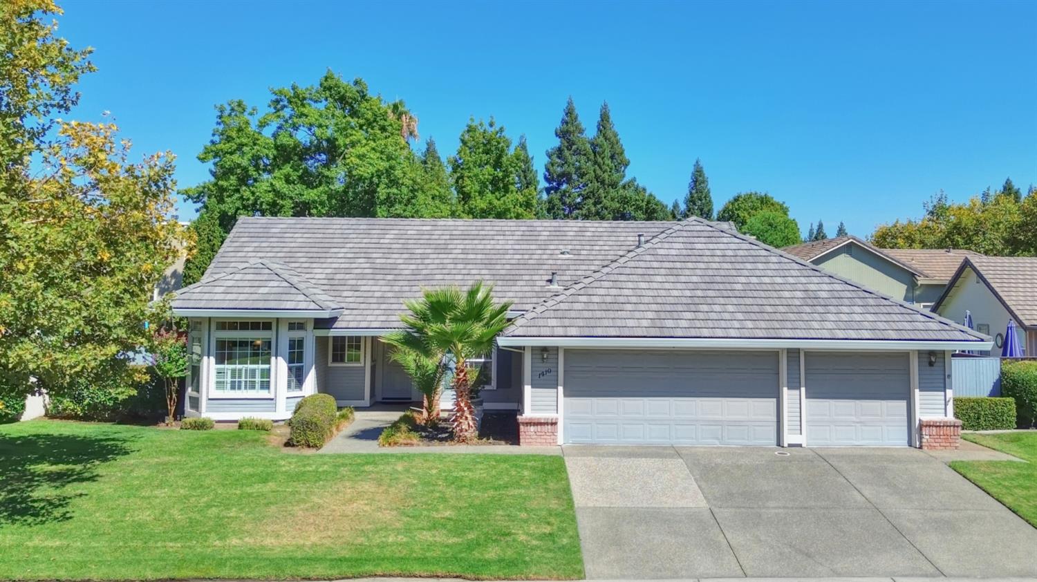 1410 Aberdeen Circle — photo