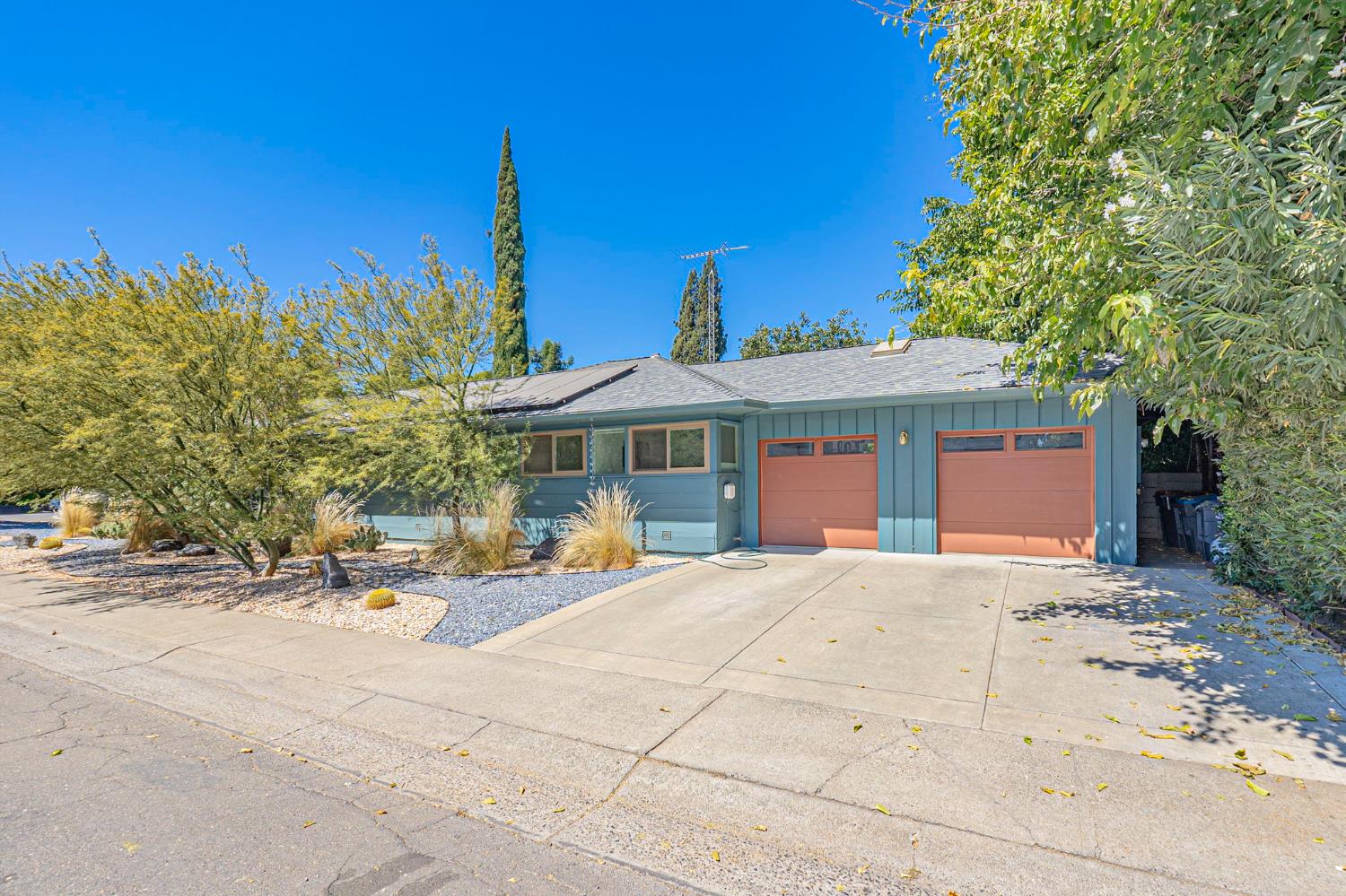 702 Miller Drive, Davis, CA 95616 — photo 2