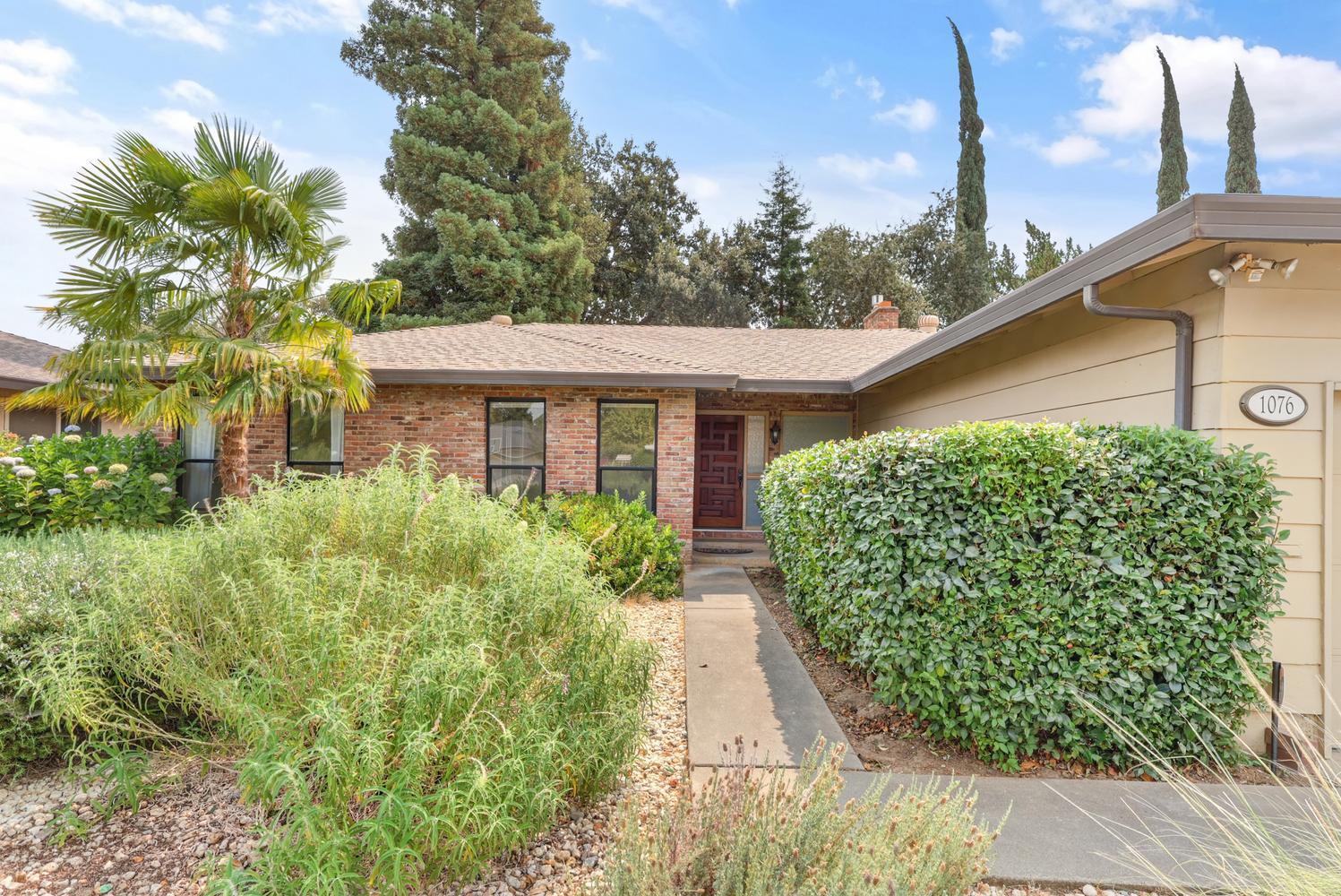 1076 Sand Bar Circle, Carmichael, CA 95608 — photo 2