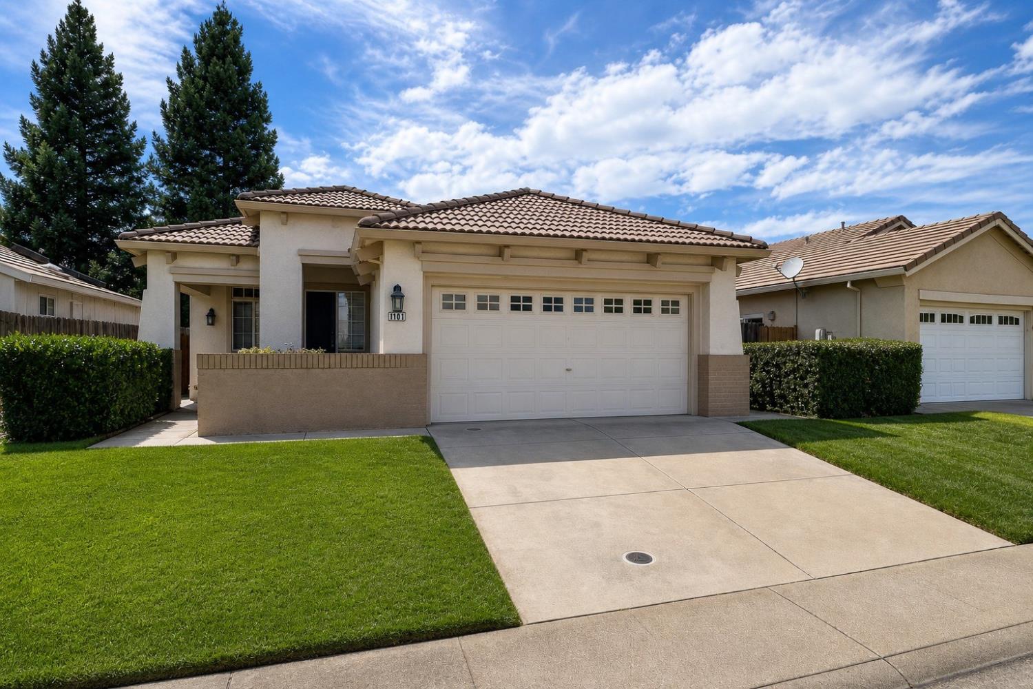 1081 Rudgwick Drive — photo