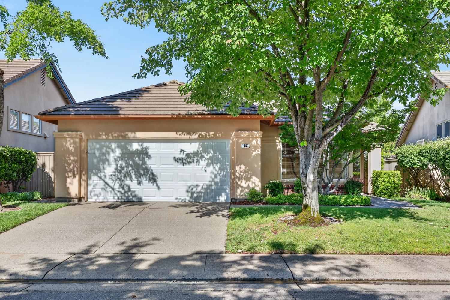 1160 Cobble Fields Court — photo
