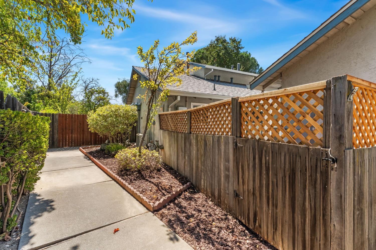 2022 E 8th Street, Davis, CA 95618 — photo 3