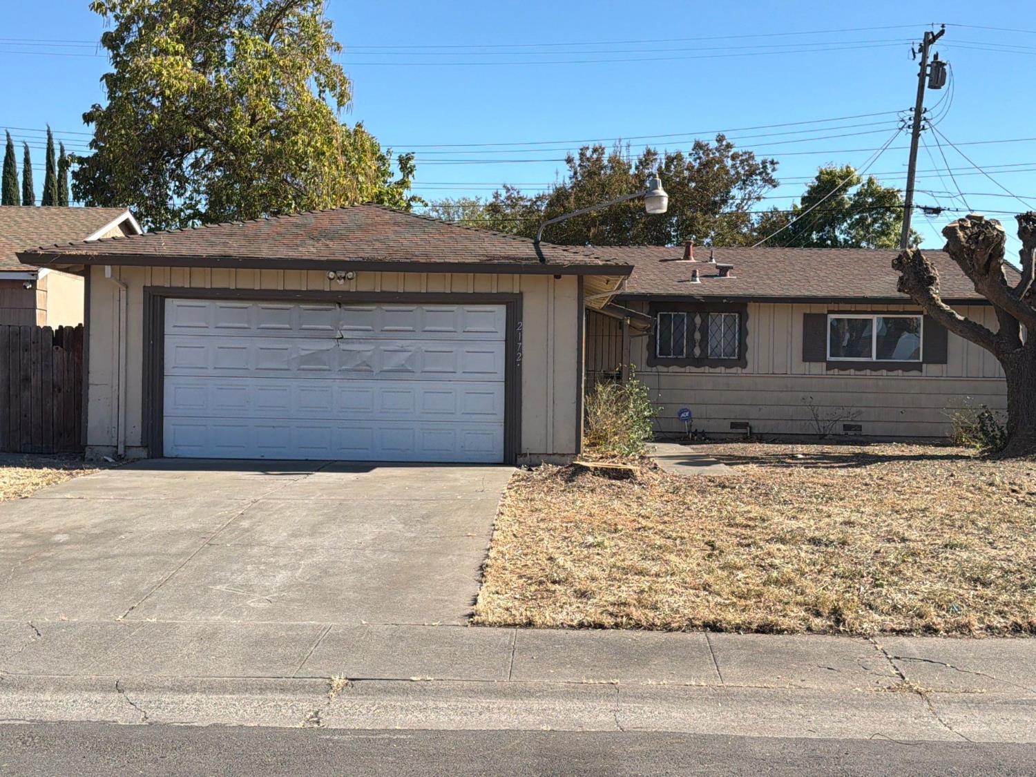 2172 Kirk Way — photo