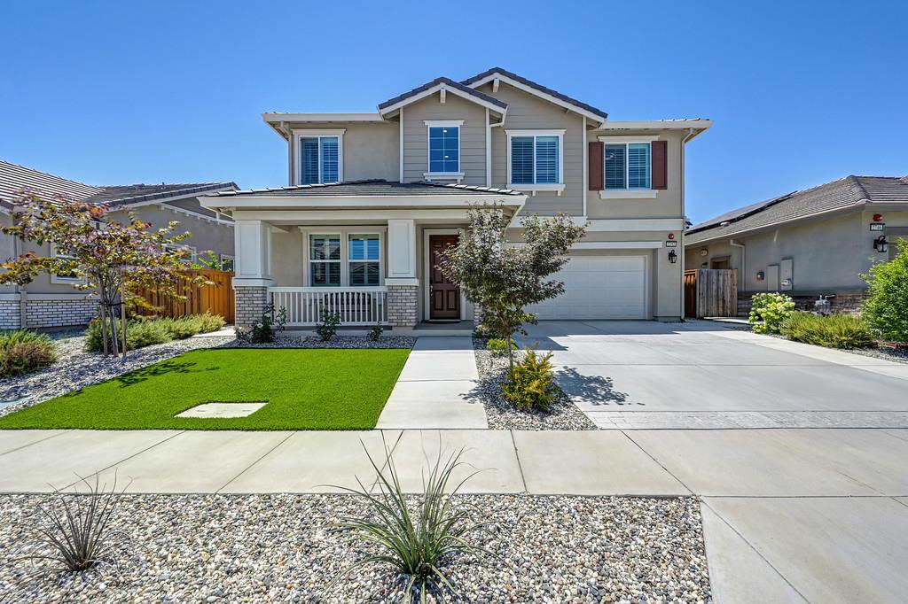 2752 Elderberry Street — photo