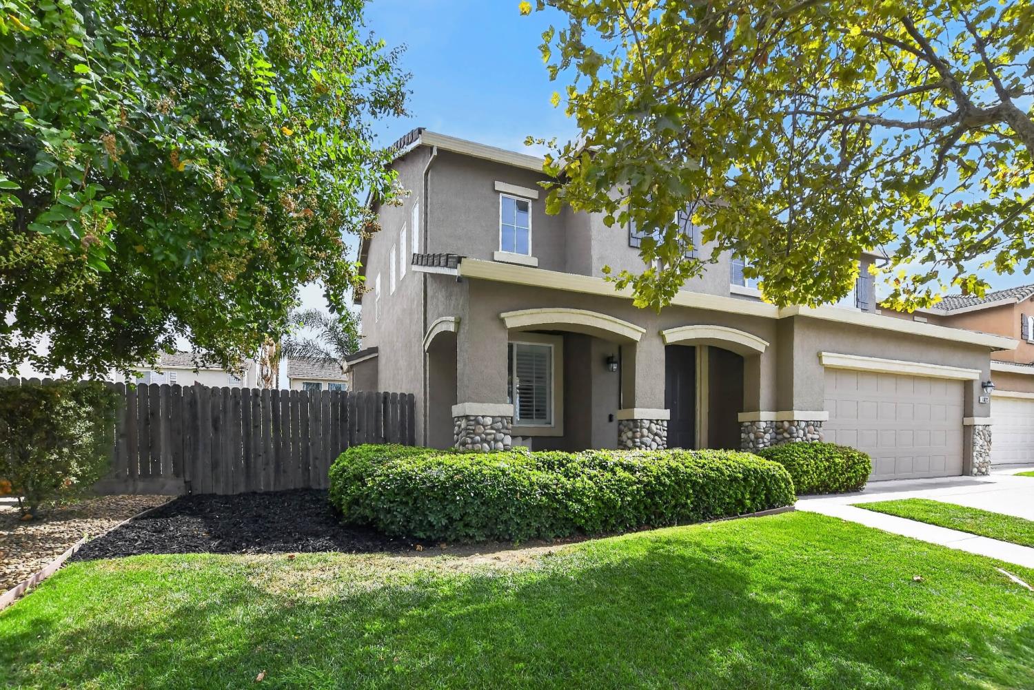 1822 Gable Drive — photo