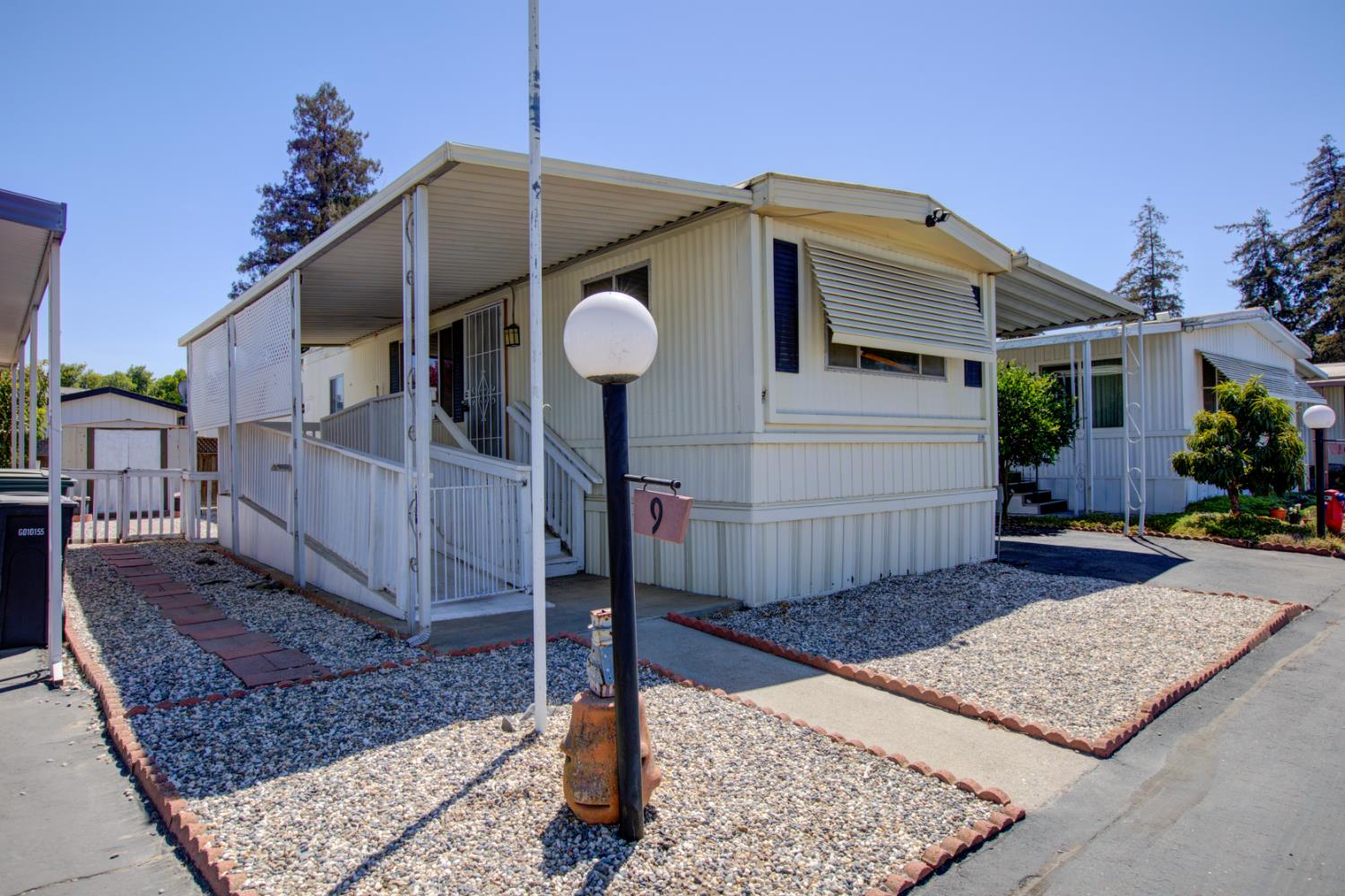 2107 Patterson Road 9 — photo