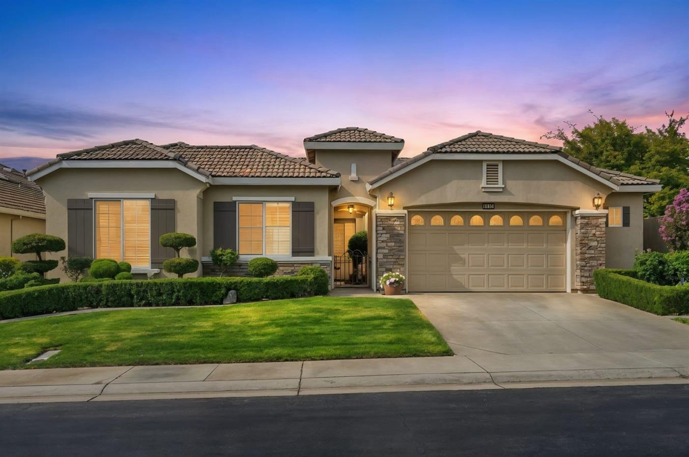 9231 Forestberry Way — photo