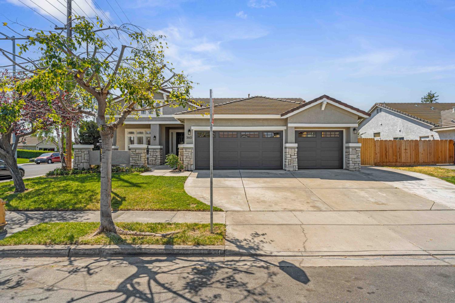 360 Sunbird Drive — photo