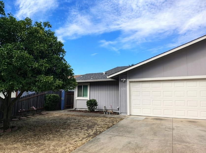 7246 Fletcher Farm Drive — photo