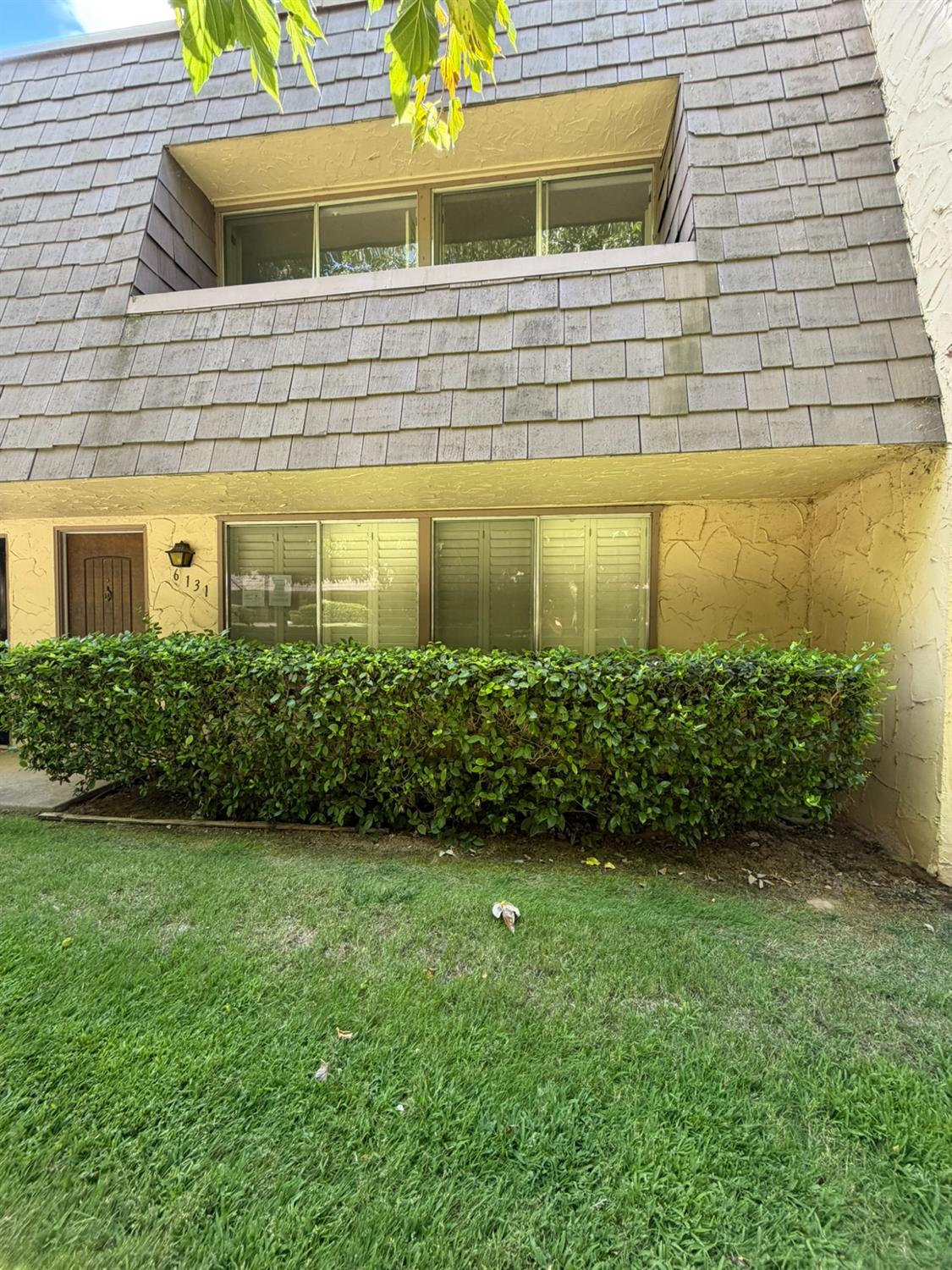 6131 Via Casitas — photo