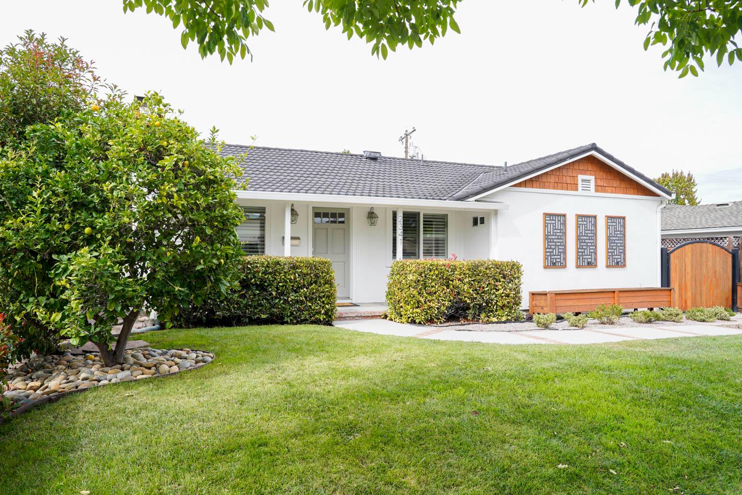 2341 Sunny Vista Drive — photo