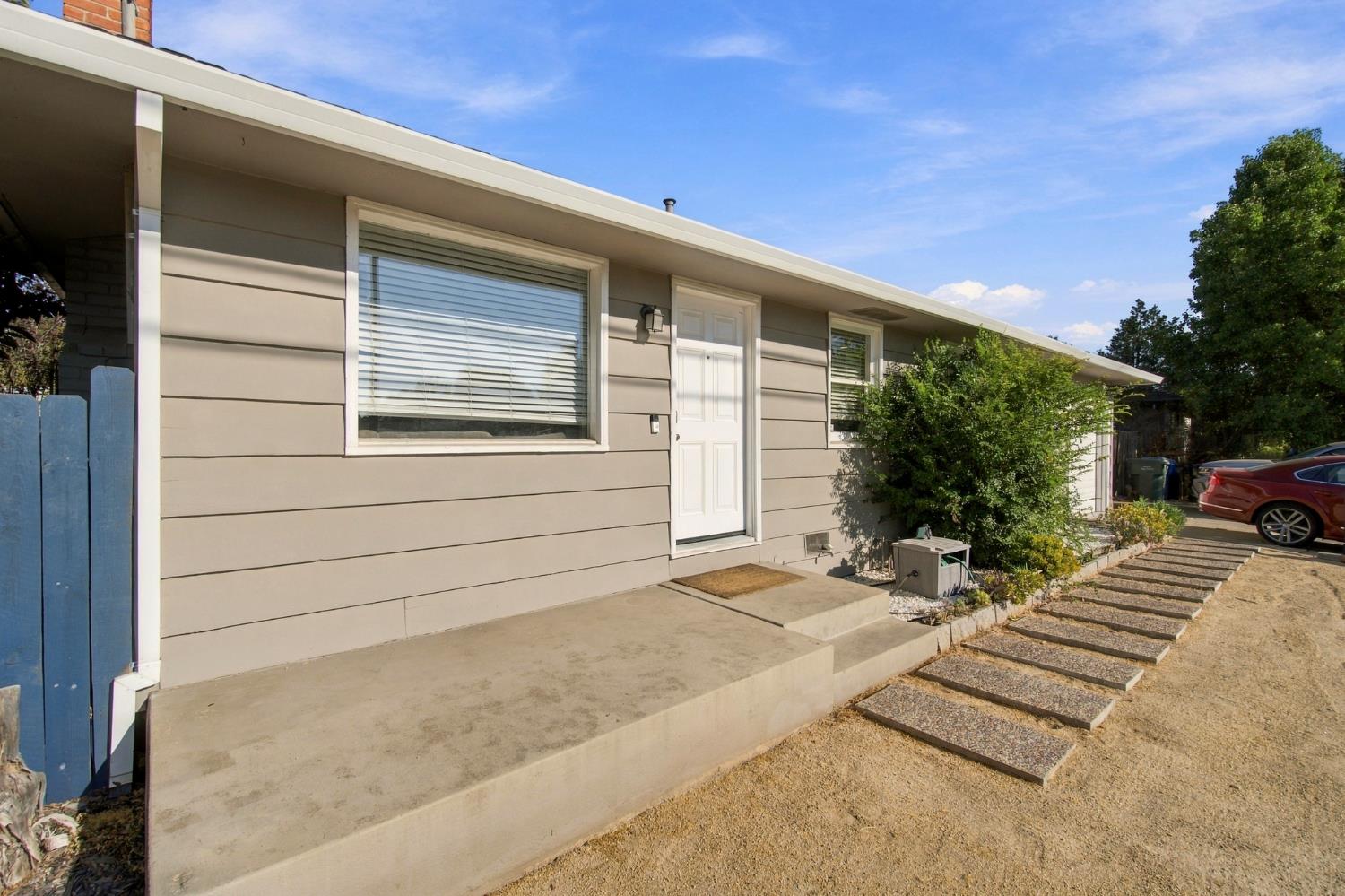 2054 Walnut Avenue, Carmichael, CA 95608 — photo 2