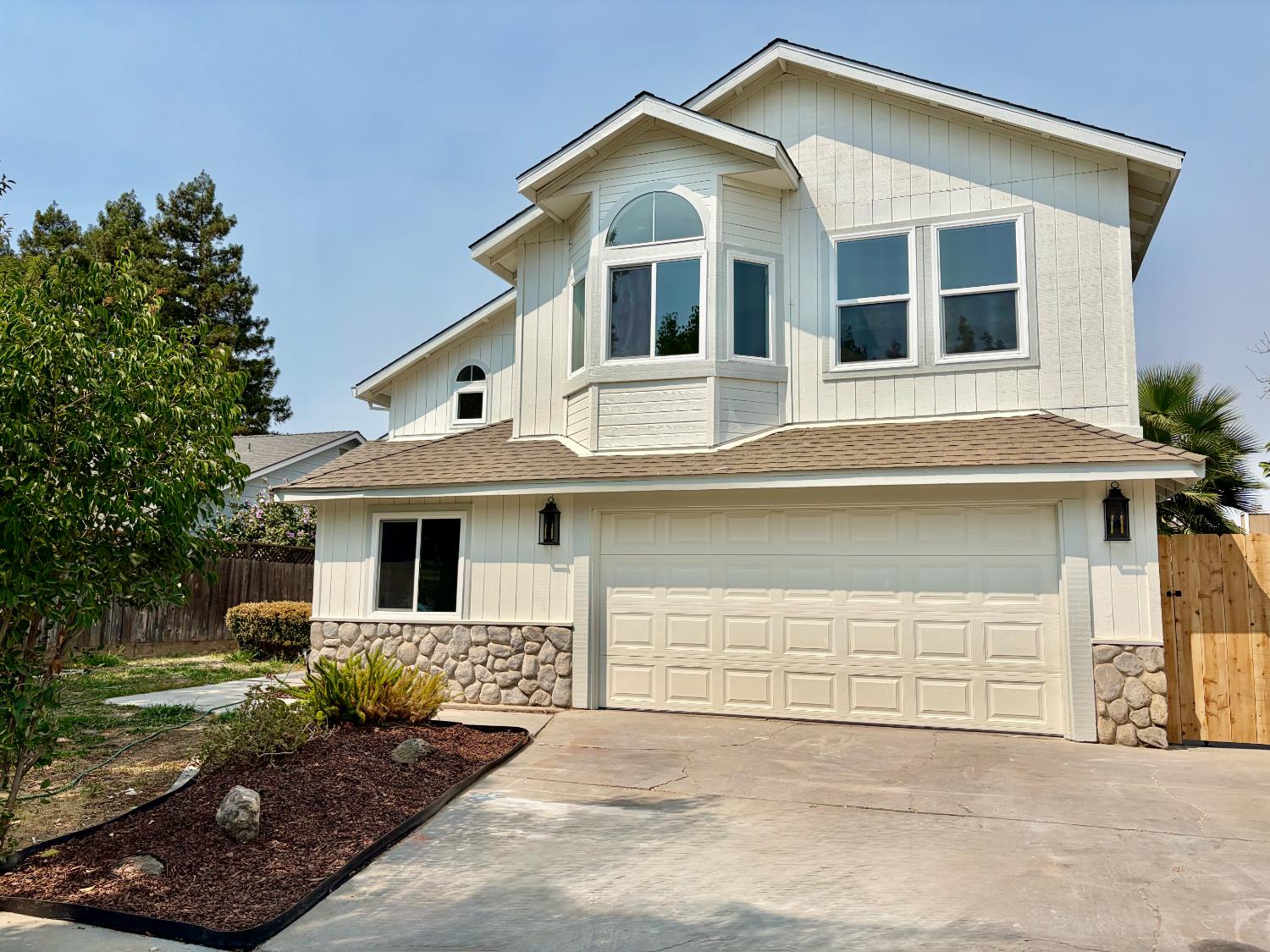 1167 Mirror Lake Drive — photo