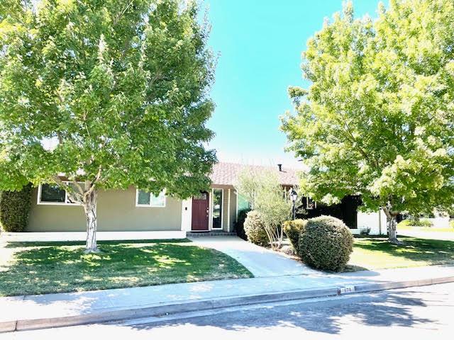 675 Palacia Court — photo