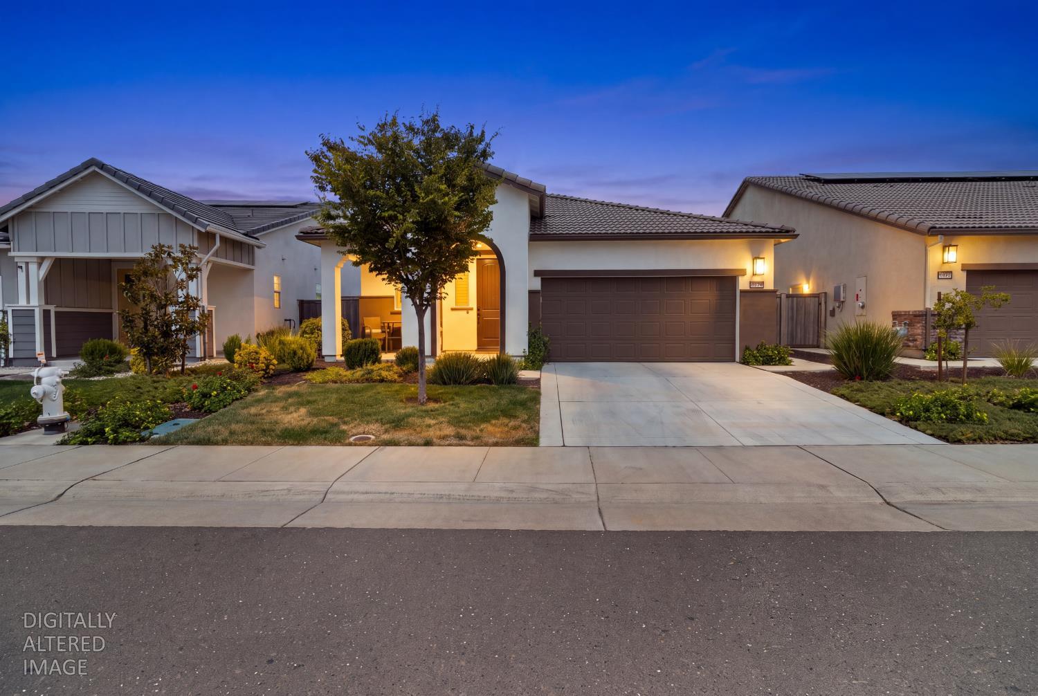 5250 Peace Lily Lane — photo