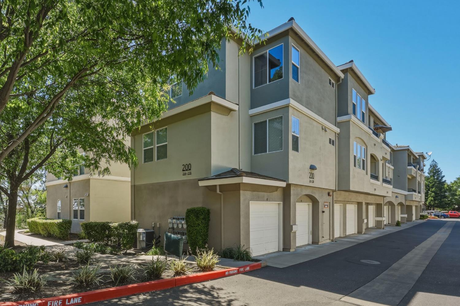 2230 Valley View Parkway 235 — photo