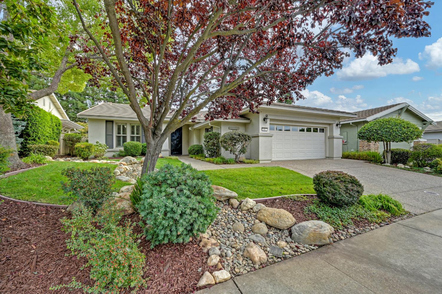 401 Snapdragon Ln — photo