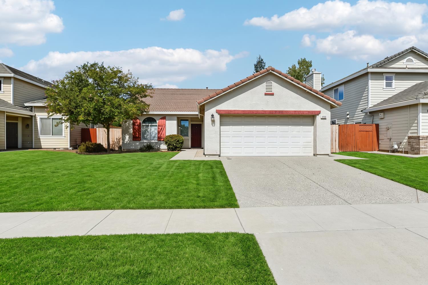1723 Cobblestone Drive — photo