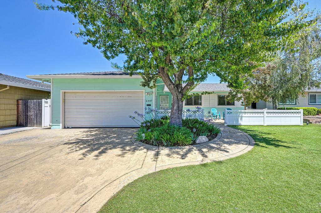 6447 Rexford Way — photo